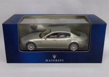 1/43 Maserati Quattroporte Gold Diecast