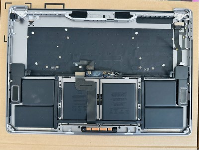 バッテリー新品】MacBook Pro 15インチ 2017 スペースグレイ 【公式通販】
