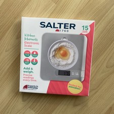 Salter Aquatronic Electronic Kitchen Scale - Can Weigh Flour Or Milk Max 5kg