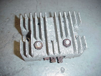ECONOMY TRACTOR MODEL JIM DANDY VOLTAGE REGULATOR