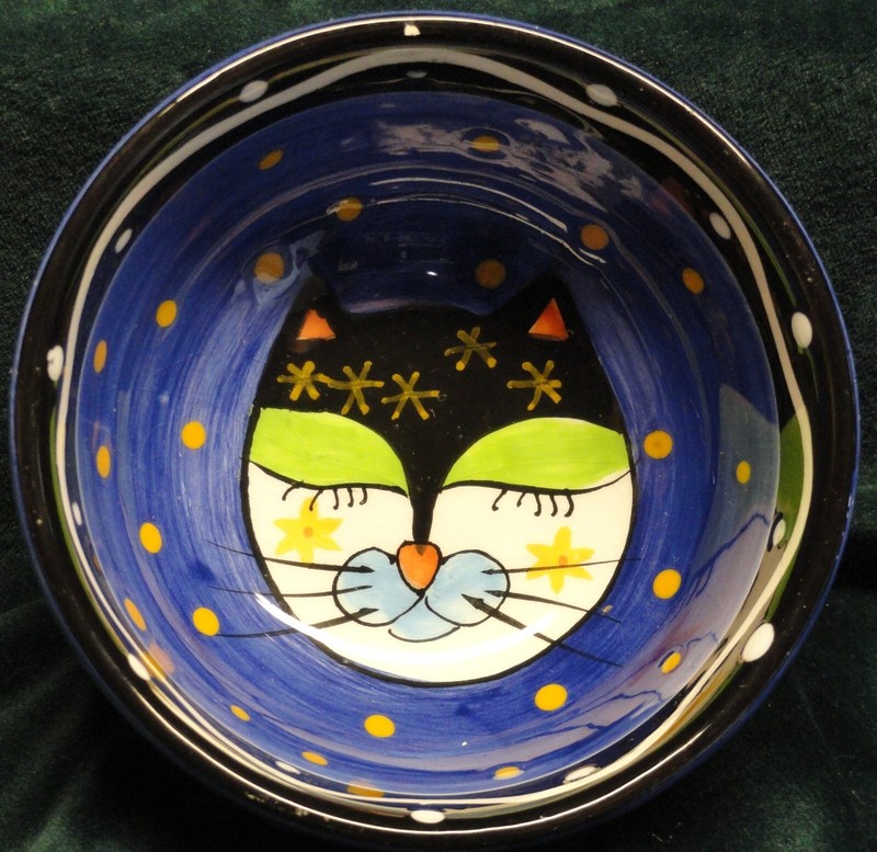 Hand Painted SLEEPING CAT Ceramic Bowl by MILSON & LOUIS 4" diam. x 2" tall