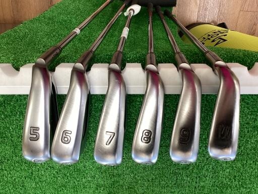 Ping G425 6s Iron Set / 5-9 PW / Flex Stiff / NS PRO 950GH neo Exc
