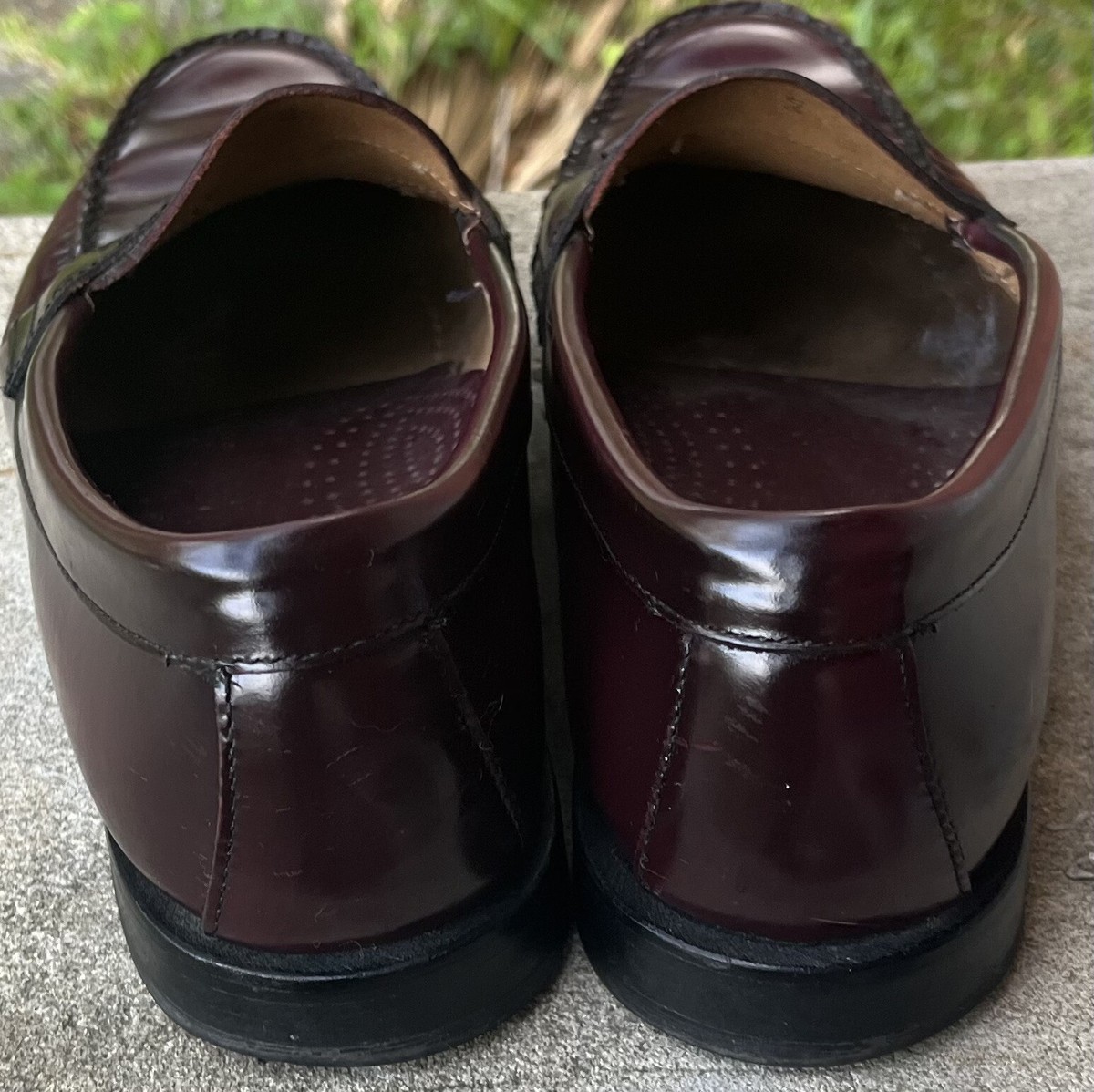 G.H. Bass & Co. Sz 11D Burgundy Leather Moc Toe Slip On  display picture 3