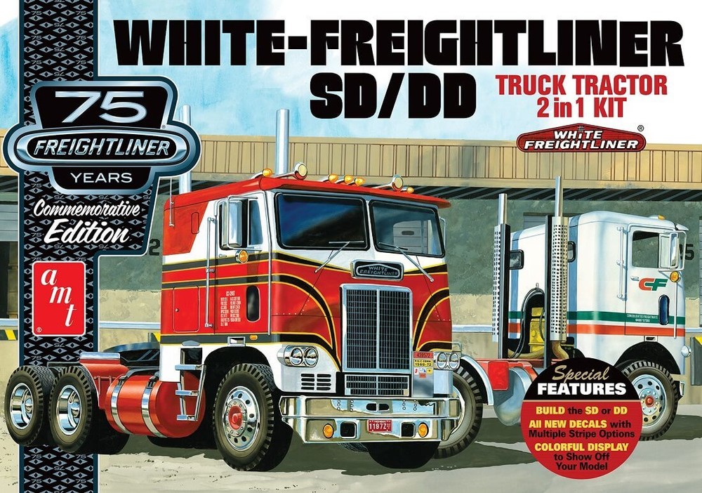 AMT 1/25 White Freightliner 2-in-1 Plastic Model Kit AMT1046/06