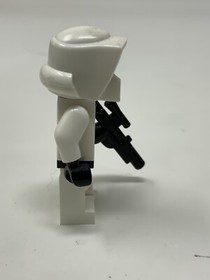 LEGO STAR WARS #8038 - BIKER SCOUT - W/BLASTER-  Mini Figure - NEW!