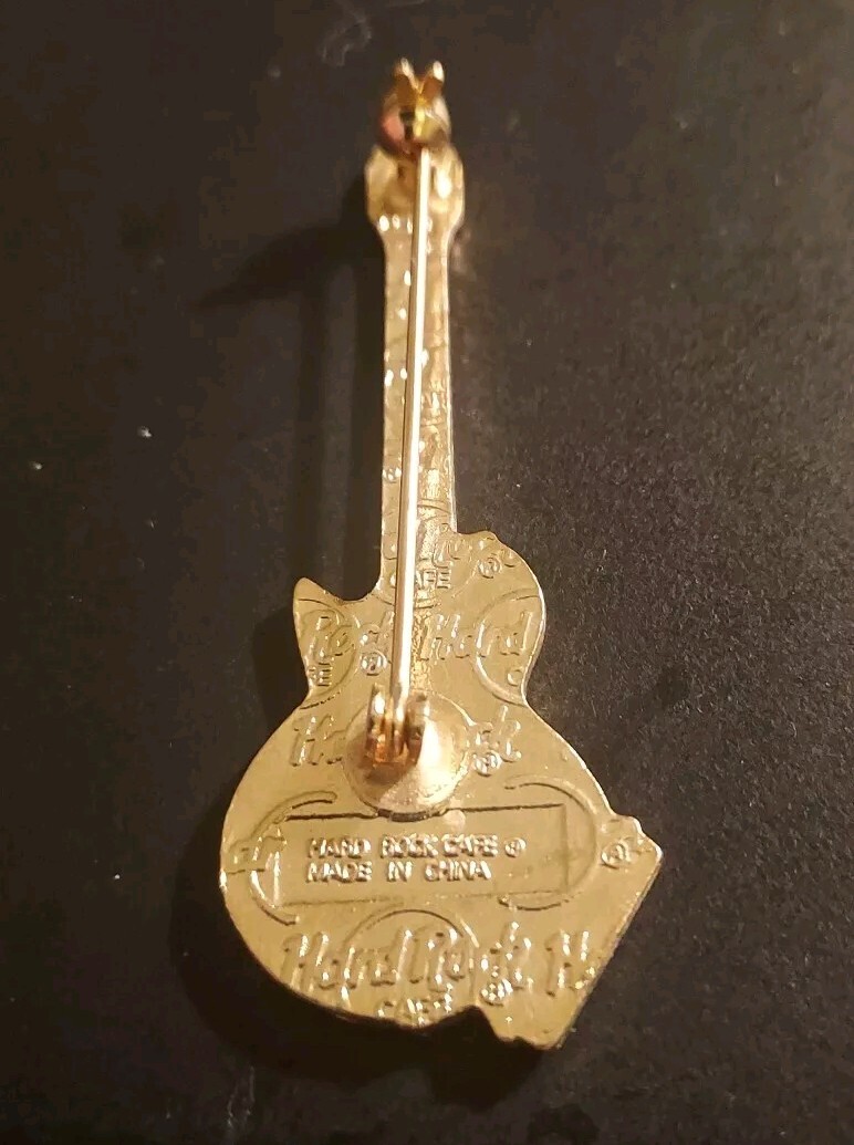 非売品 Hard Rock Cafe AEROSMITH GUITAR PIN s-l400.jpg