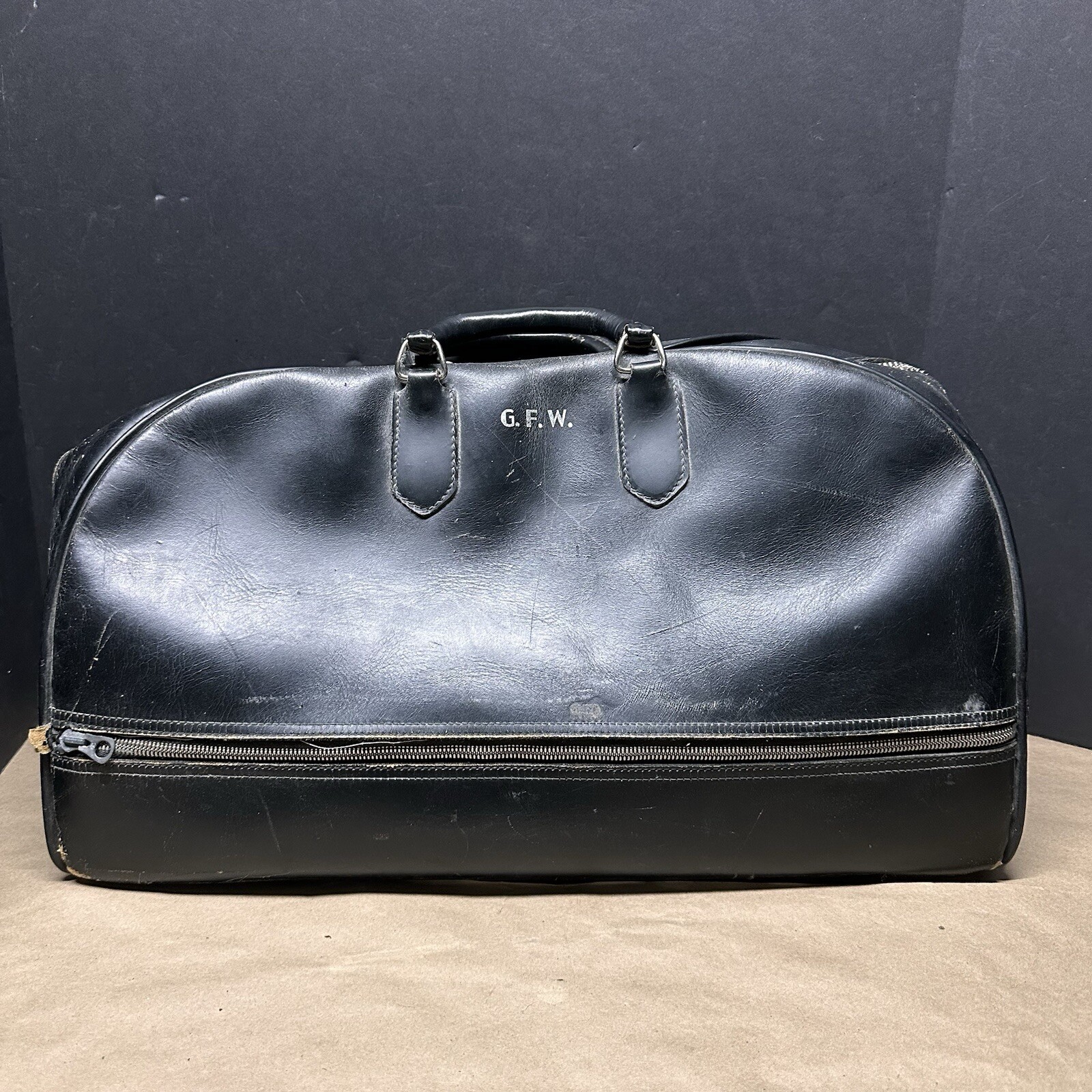 Vgt Crest NY Doctors Top Grain Cowhide Leather Black Satchel Bag Attache' Case