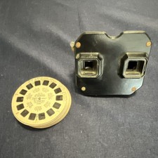 View-Master Viewer with 15 Reels - Disney  Travel Destinations