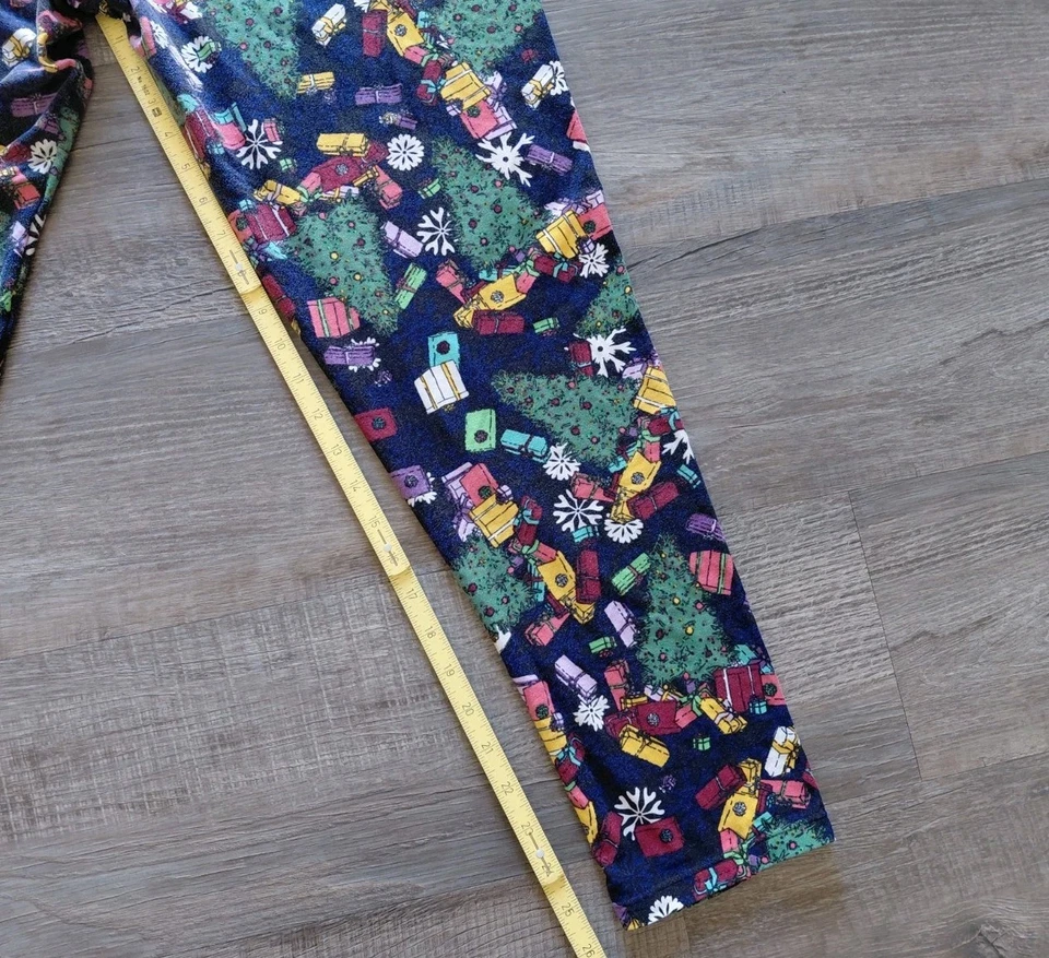 LuLaRoe Leggings Regalos de Navidad Regalos Invierno Temática Usados en Excelente Condición Mujeres Plus TC2 Foto 3 de 4