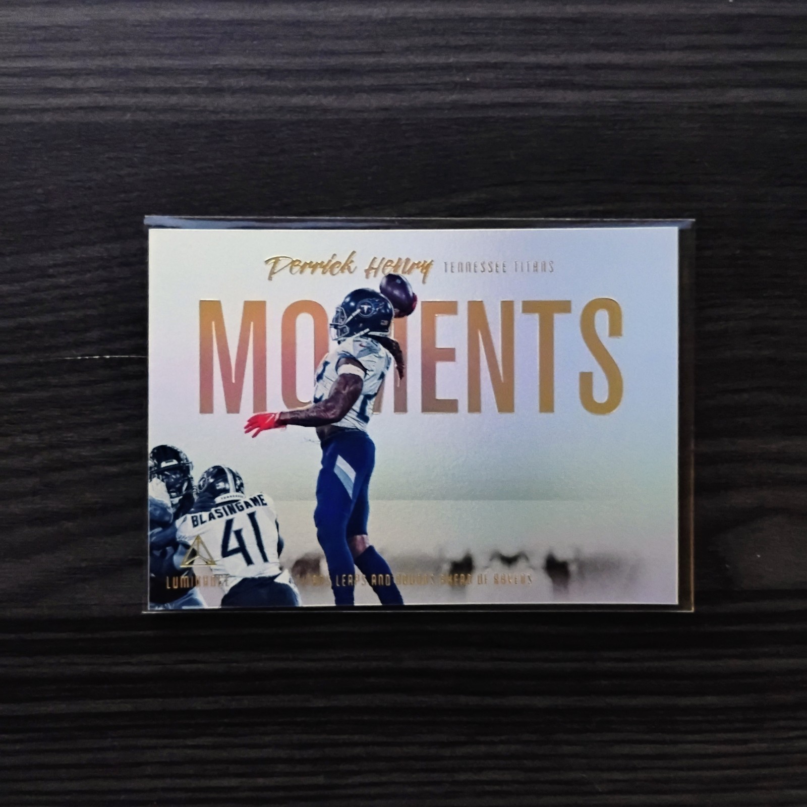 2020 PANINI LUMINANCE MOMENTS Derrick Henry #M15 SSP Case Hit