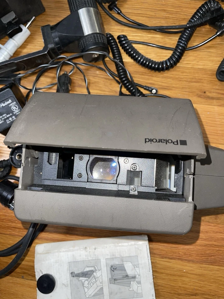 Sunpak Auto 544 Thyristor Handle Mount Flash w/  Power Adapter UnTested FSHP - Image 3 of 4