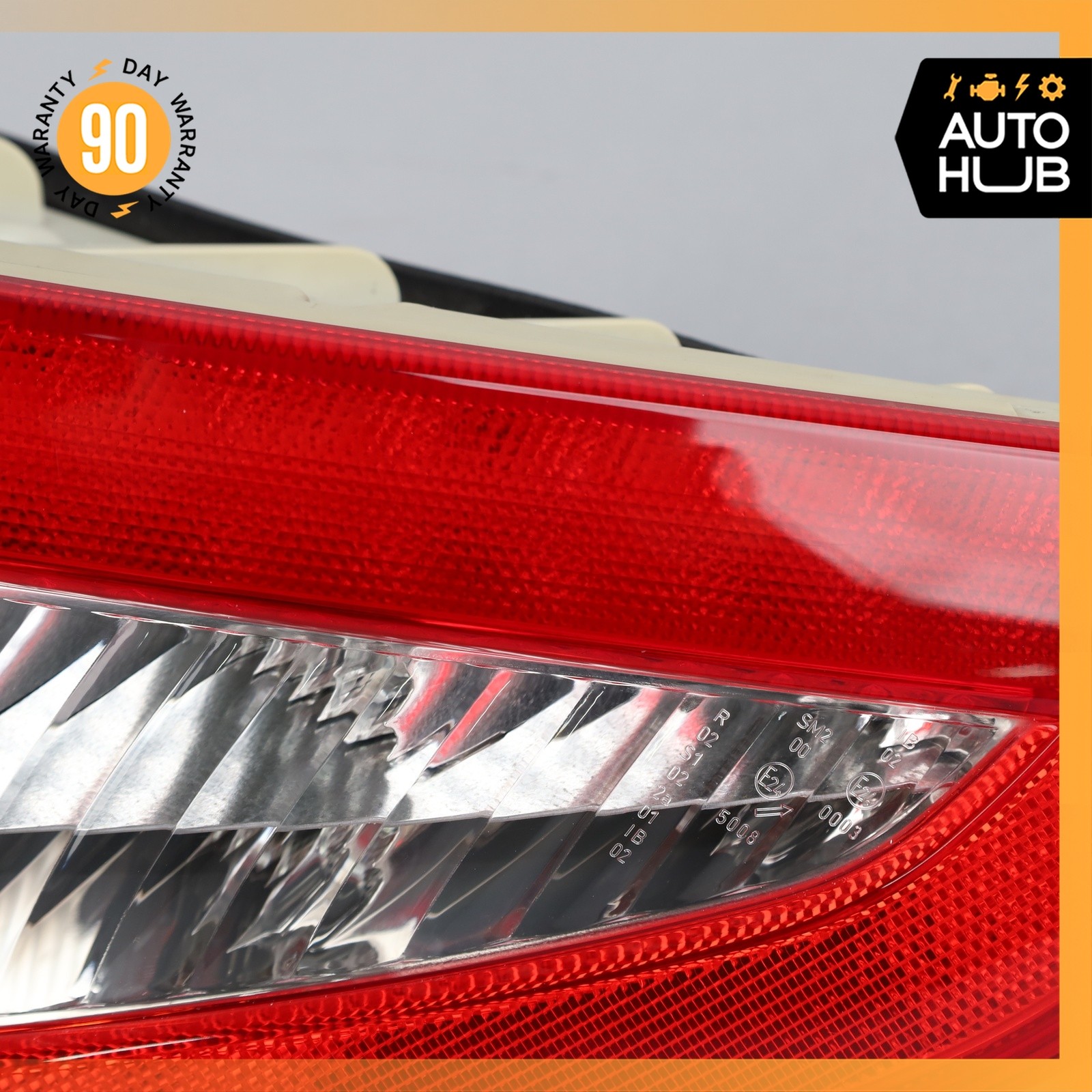 08-12 Maserati GranTurismo M145 Right Side Outer Tail Light Lamp 234380 OEM 74k