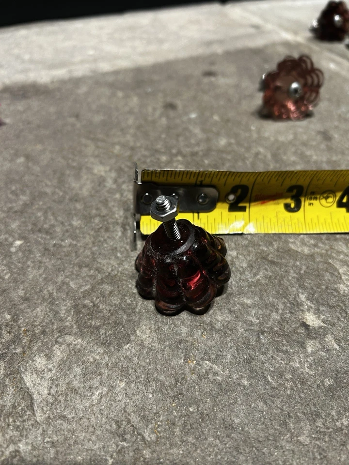 22 perillas de tirador de gabinete de cajón con forma de flor de vidrio púrpura/rosa, vintage Foto 3 de 4