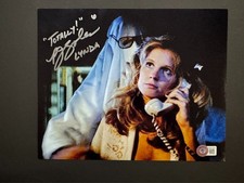 PJ P.J. Soles signed autographed classic Lynda Halloween 8x10 photo Beckett BAS