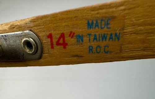 Vtg 14" Round Hardwood Wood Embroidery Quilting Hoop Screw Tension Taiwan R.O.C.