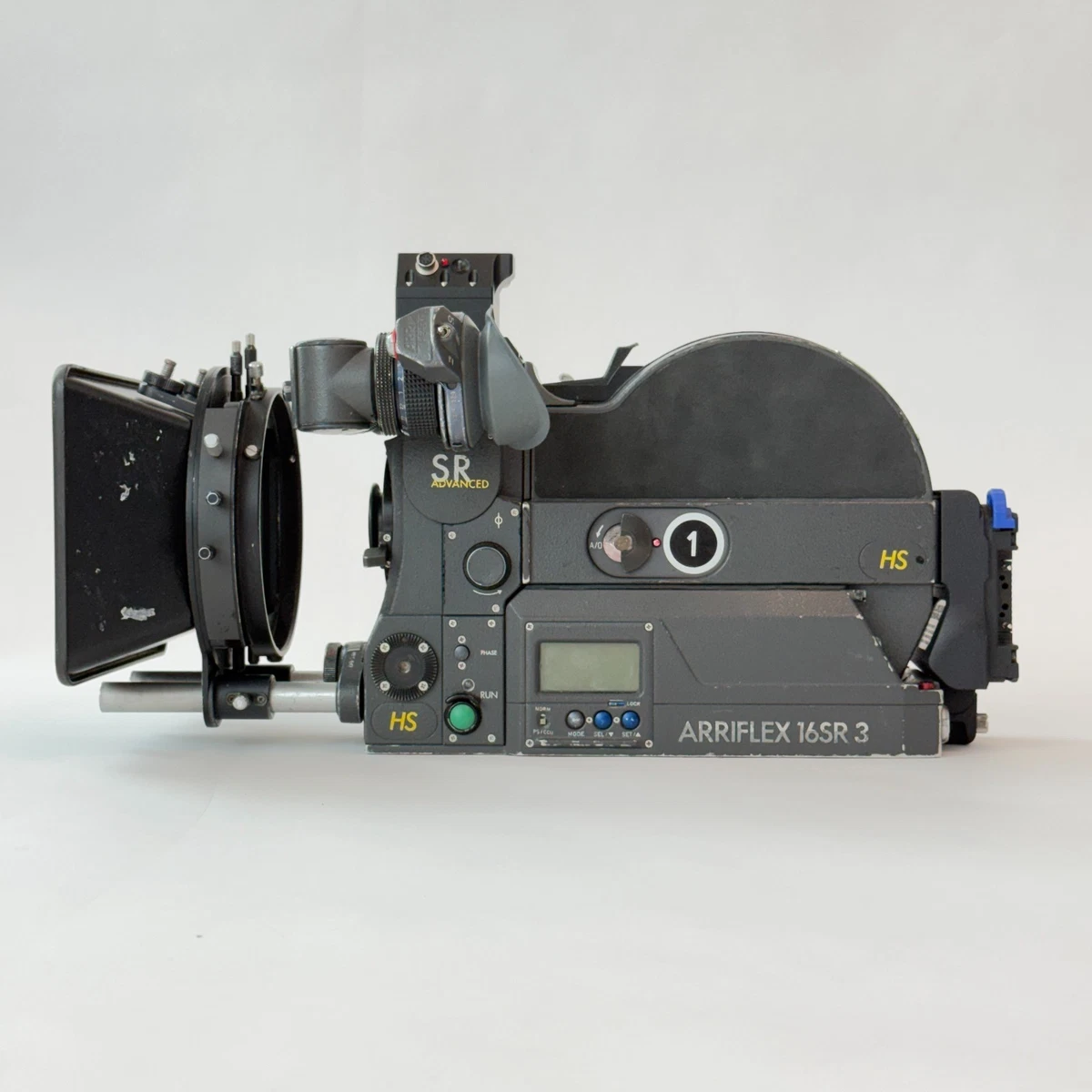 Éclair Cameflex 16/35mm camera | Science Museum Group
