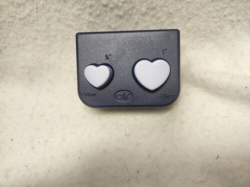 Creative Memories Mini Heart Maker Punch - Cuts 3/4" & 1" Hearts Pre-owned