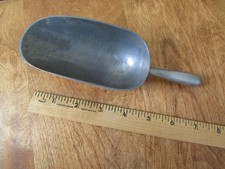 Vintage 5oz. Aluminum Scoop Vintage 5oz. Aluminum Scoop