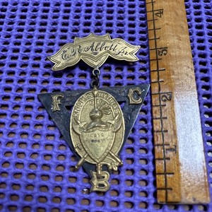 1874 Supreme Lodge Knights Of Pythias "Esto Perpetua" Large Badge Medal W Name