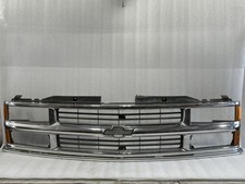 1994 1995 1996 1997 1998 1999 2000 Chevrolet 3500 Pickup Chrome Grille 1994 1995 1996 1997 1998 1999 2000 Chevrolet 3500 Pickup Chrome Grille