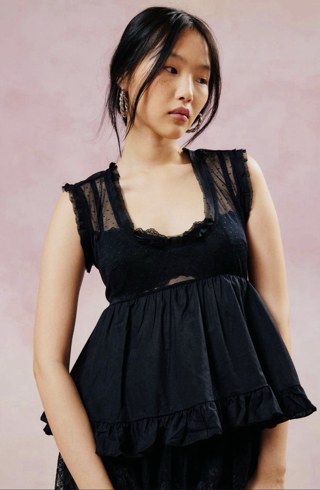 UO Kimchi Blue Women’s Black Ellie Semi-Sheer Babydoll Top. Size S