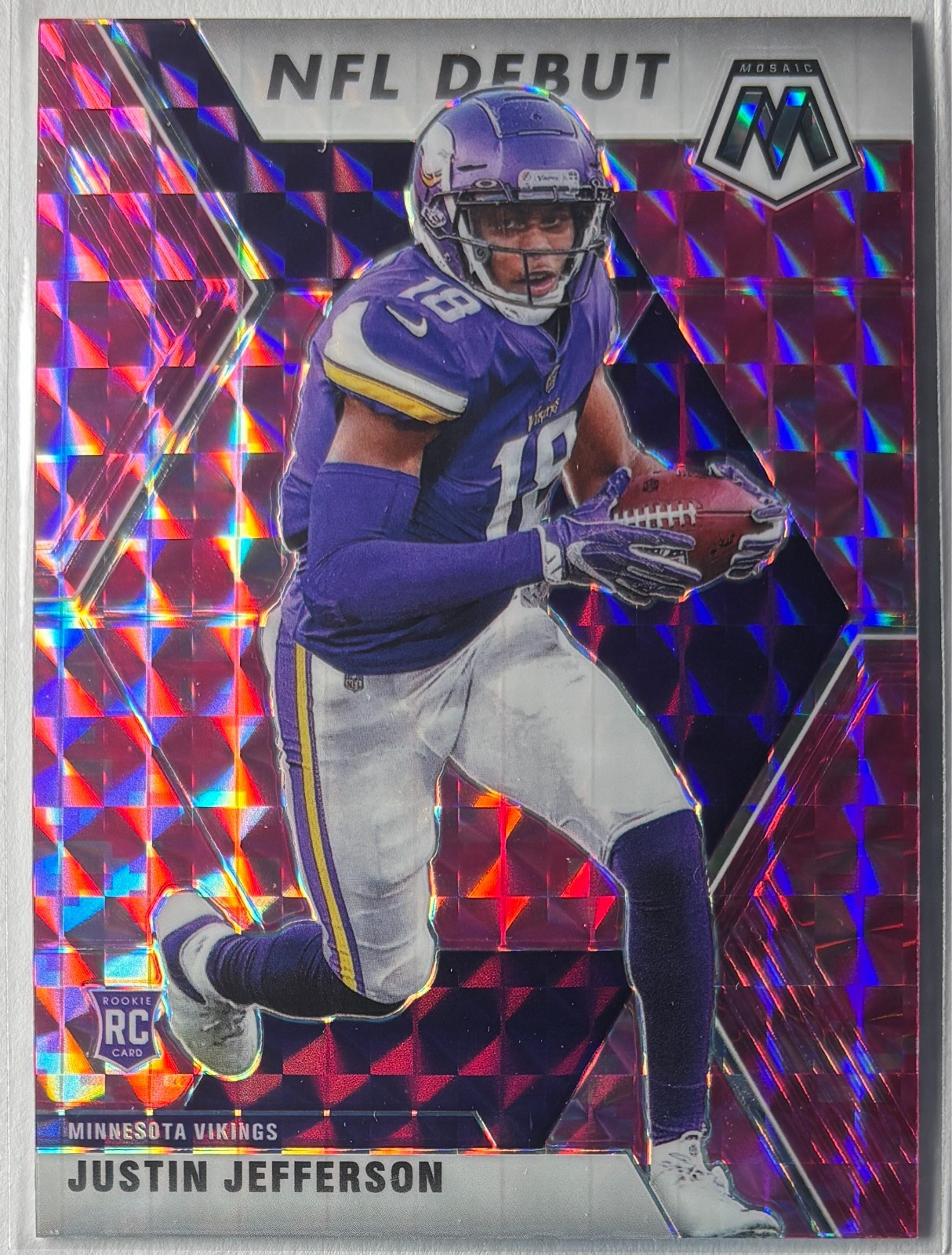 Justin Jefferson 2020 Panini Mosaic NFL Debut Pink Camo Prizm RC #270