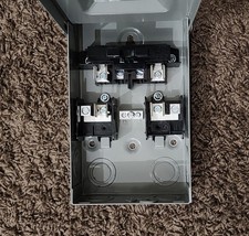 Outdoor A/C Pull Out Disconnect Switch Box Unfused Weatherproof Gray
