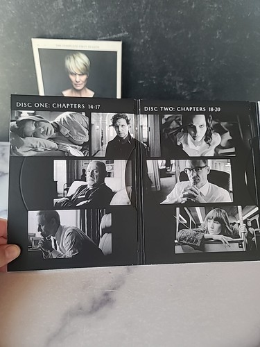 House Of Cards Season 1 And Season 2 Dvd - Picture 10 of 10