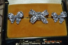 Sweet silver tone Rhinestone Bow Ring size 6 w/matching Bow Pierced Earrings