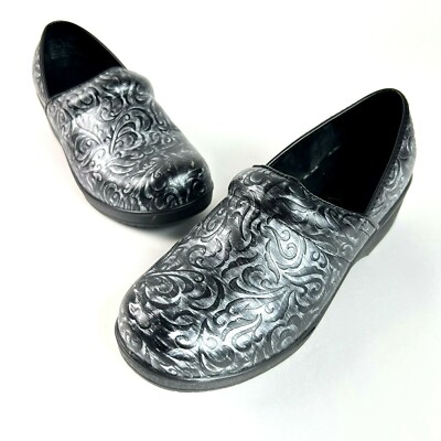 Savvy Clogs Brandy Nursing Shoes Womens 8.5 Gray Black Non Slip Comfort Health