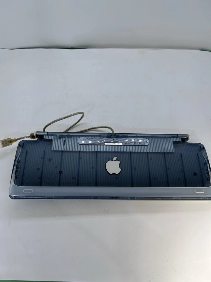 Apple M2452 USB Keyboard M2452 Graphite - Great Condition - LOOK! - Image 2 of 4