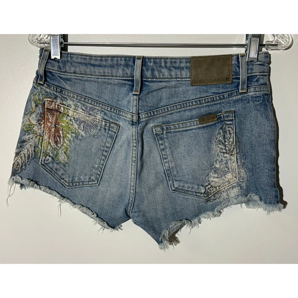 Joes Cut Off Embroidered Back Pocket Distressed Denim Jean Shorts Womens Size 25 - Image 3 of 4