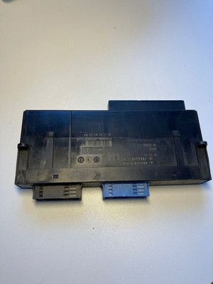 BMW 3 E90 E91 2007 Comfort Komfort Karosserie Modul 9177981 AMZ2701