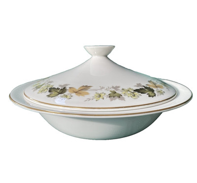 Vintage Royal Doulton Larchmont Deckel-Gemüseterrine 26 cm
