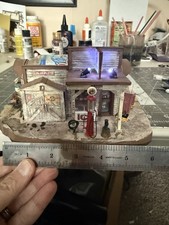 Miniature Retro Gas Station Scale Model Scratch Built N Scale Diorama 1:150 New