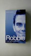 94005 Sean Smith ROBBIE The Biography