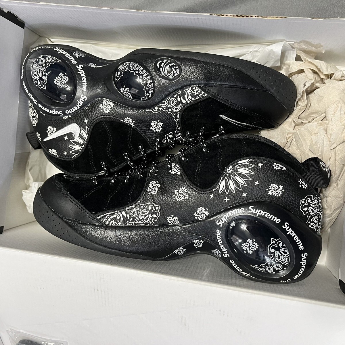 Size 10.5 - Nike Air Zoom Flight 95 SP x Supreme Black 2022 Size 10.5 - Nike Air Zoom Flight 95 SP x Supreme Black 2022