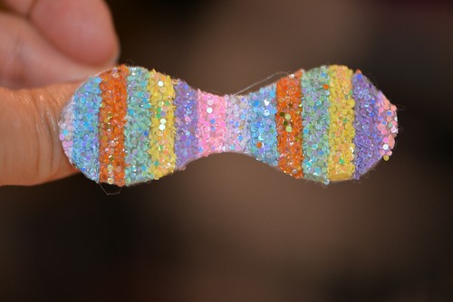 Glitzernde Pastell Regenbogen Streifen Haarschleifen Haarspangen Druckknöpfe Clips für Babys Mädchen - Bild 4 von 10
