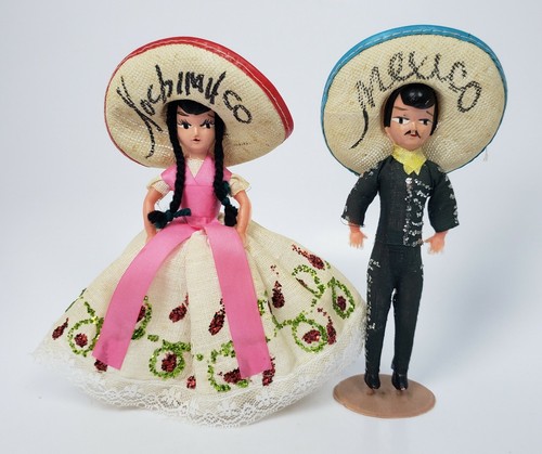 Souvenir Dolls Couple Sombrero 