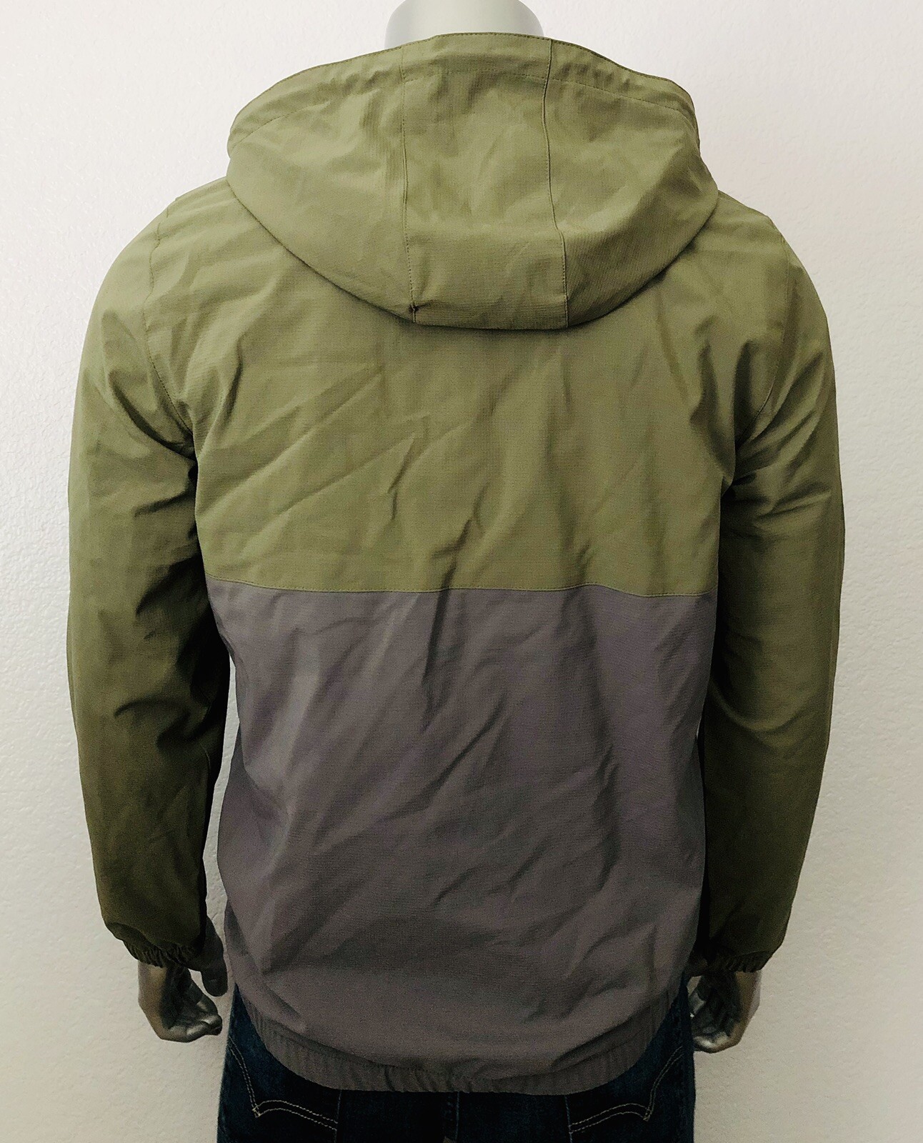 New Voyager Men’s Windwear Windbreaker Stretch Jacket Medium M Olive