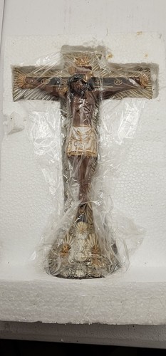 Cruz del Señor de los Milagros con estatua de Jesús. Nuevo en caja. T4 - Imagen 6 de 8
