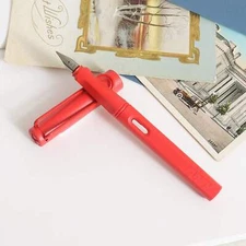 LAMY Safari 2022 Cozy Strawberry Fountain Pen