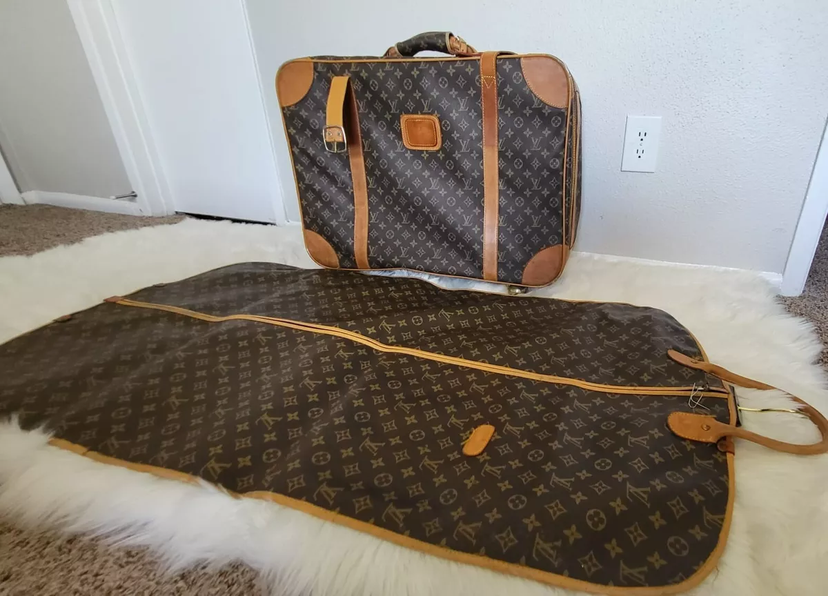 Louis Vuitton Luggage on Wheels 