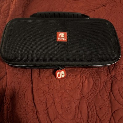 Nintendo Switch Handheld Grip And Case. 2 Game holding cases 