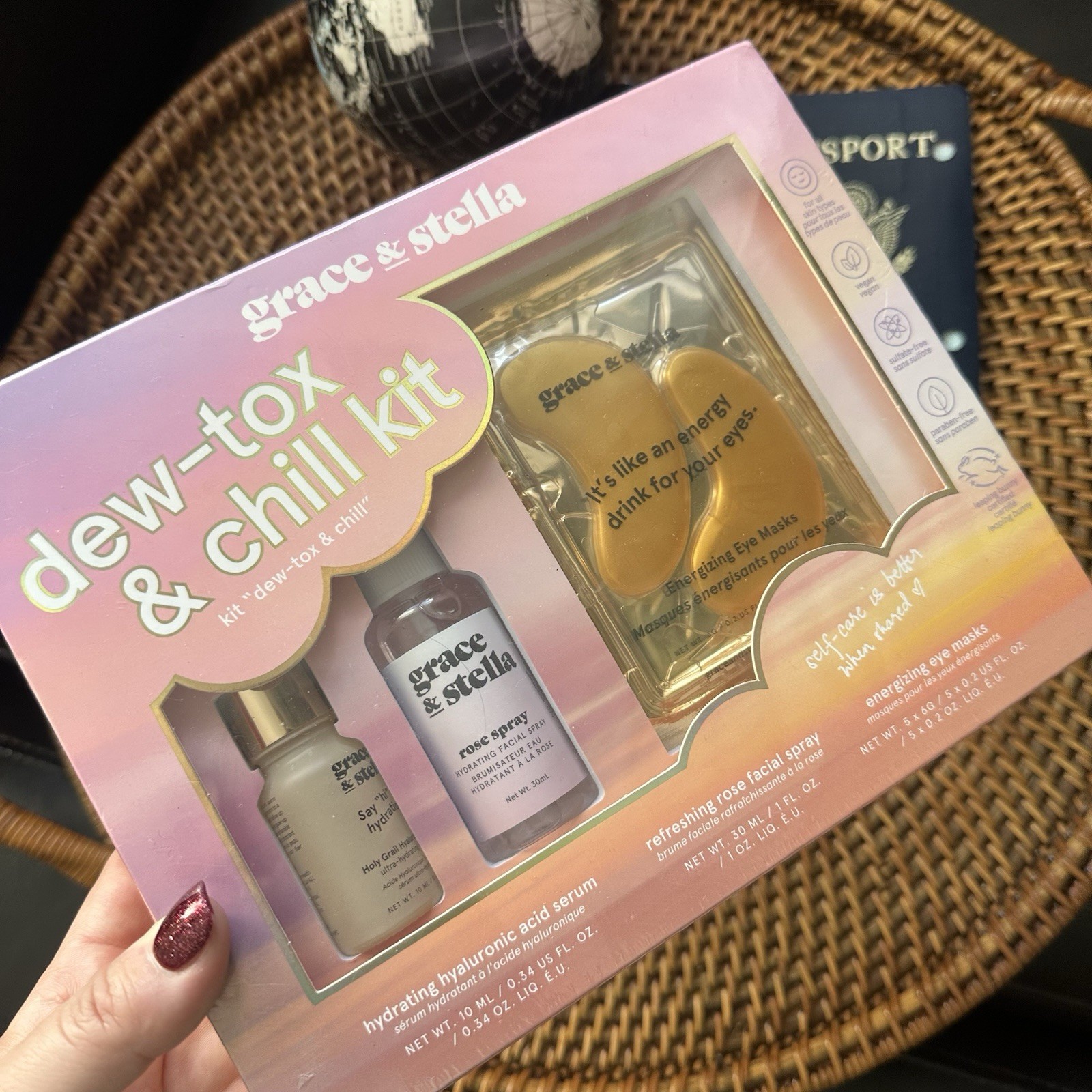 Grace & Stella “dew-tox and chill kit” New in Box