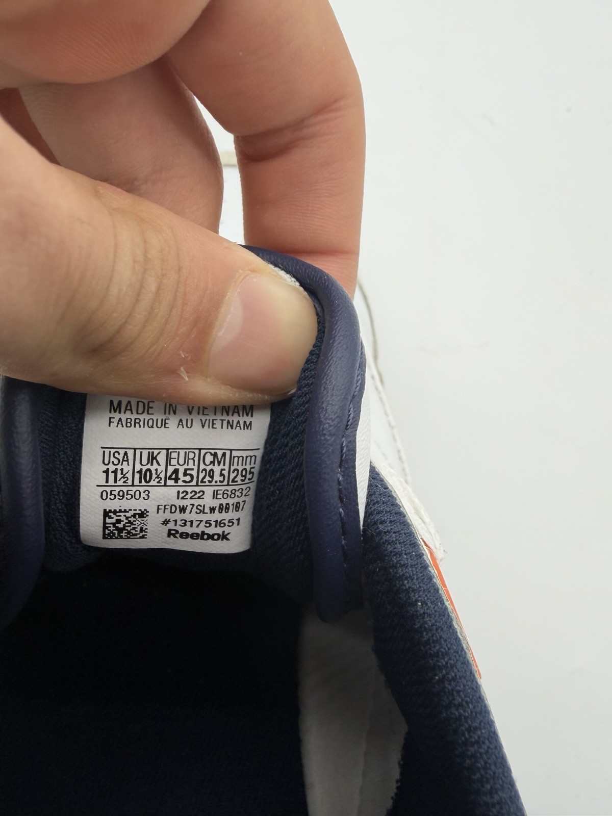 Reebok Sneaker Size 11.5 thumbnail 4