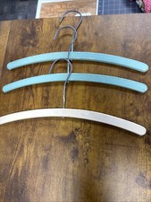Vtg Wood Hangers 12  MCM lot of 3 Beige And Blue Metal Hook