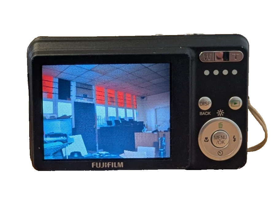 VGC Boxed Working Fujifilm Digital Camera FinePix J15fd 8.2MP, photo 3 of 5
