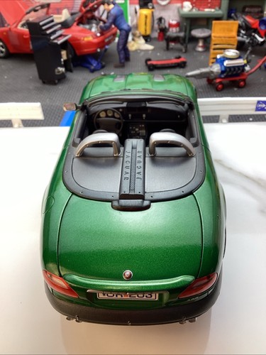 Beanstalk Maßstab 1:18 Die Cast Jaguar XKR Roadster. 007 "Stirb an einem anderen Tag". Boxed - Bild 4 von 24