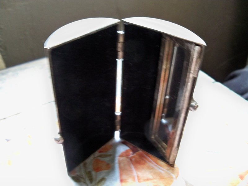 Vintage Lipstick Case Silver box smoking jewelry compact deco stash airstream